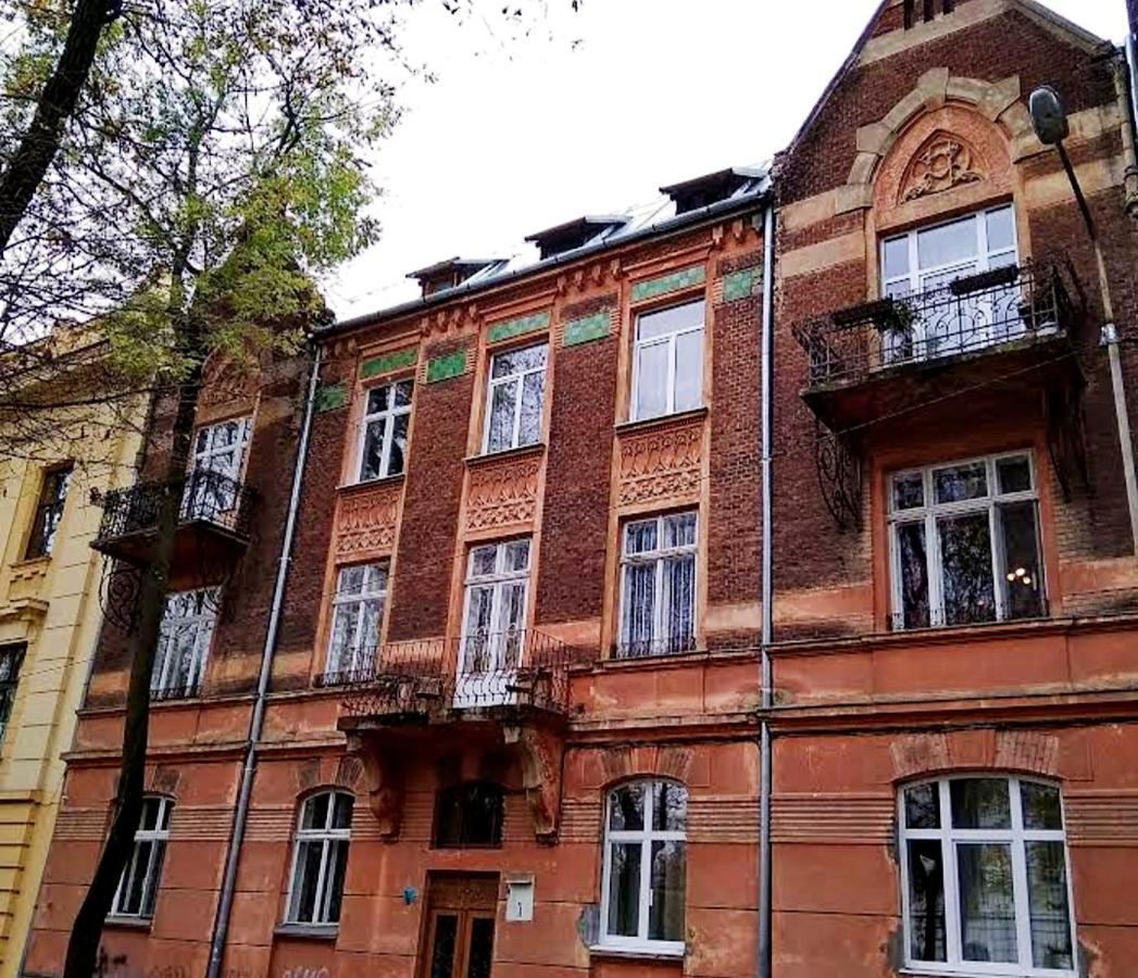 Apartments Architects Lwów Zewnętrze zdjęcie